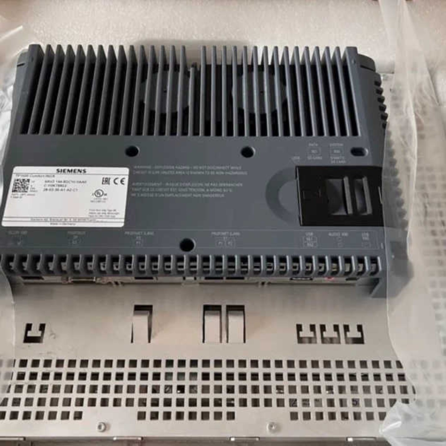 售前询价6AV2144-8QC10-0AA0 触控屏幕