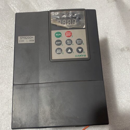 询-新尔变频器SY8200H2S1R5G一台1.5千瓦220V