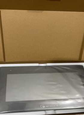 威纶通CMT1107X触摸屏，全新未拆封！10寸屏，适合-议价