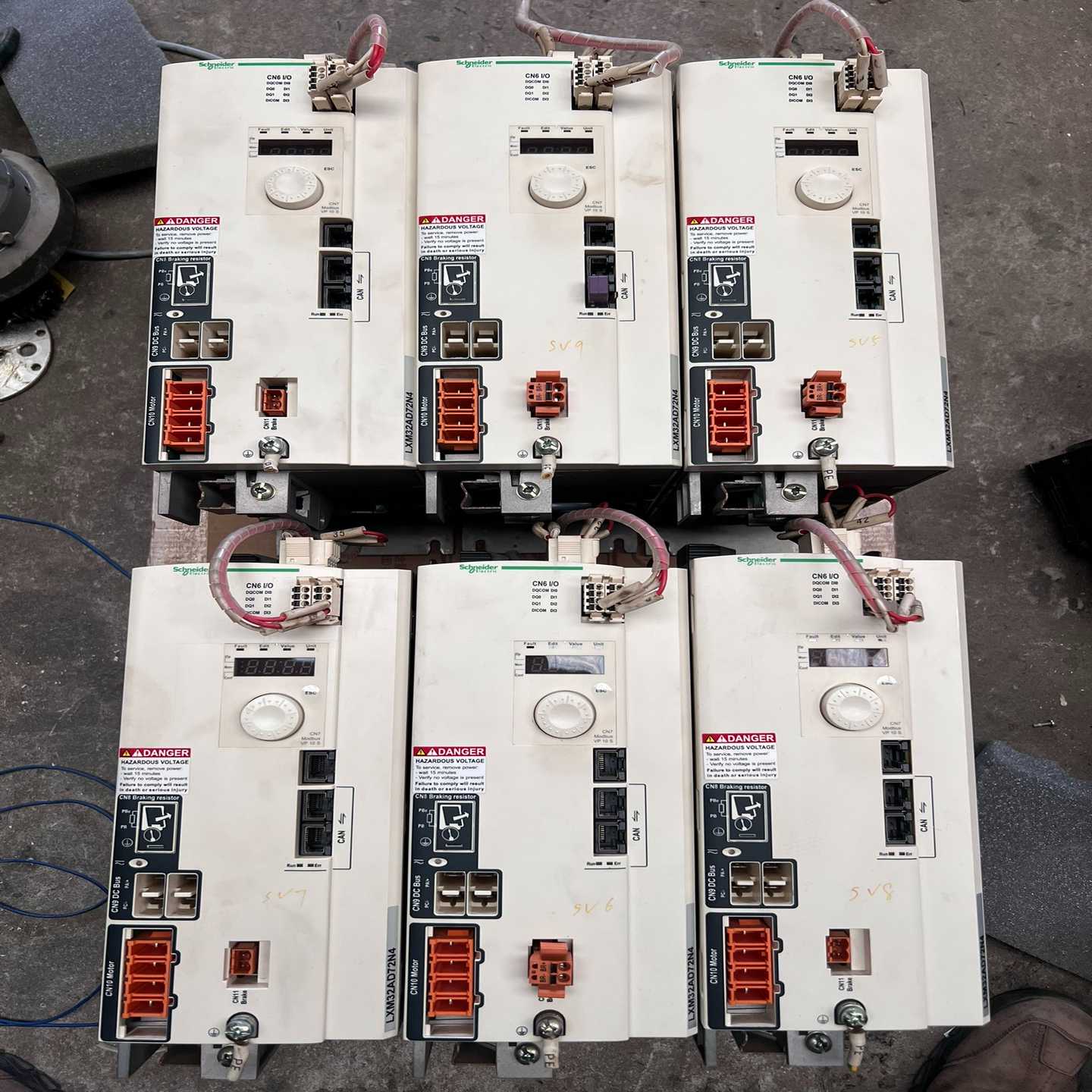 施耐德驱动器LXM32AD72N4--议价商品