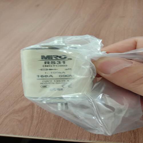 未使用MRO茗熔RS31（NGTC00）快速熔断器690询价