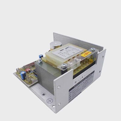 ZentroElektrik ECV 24N 2.4 Netzteil 962042 5060Hz used