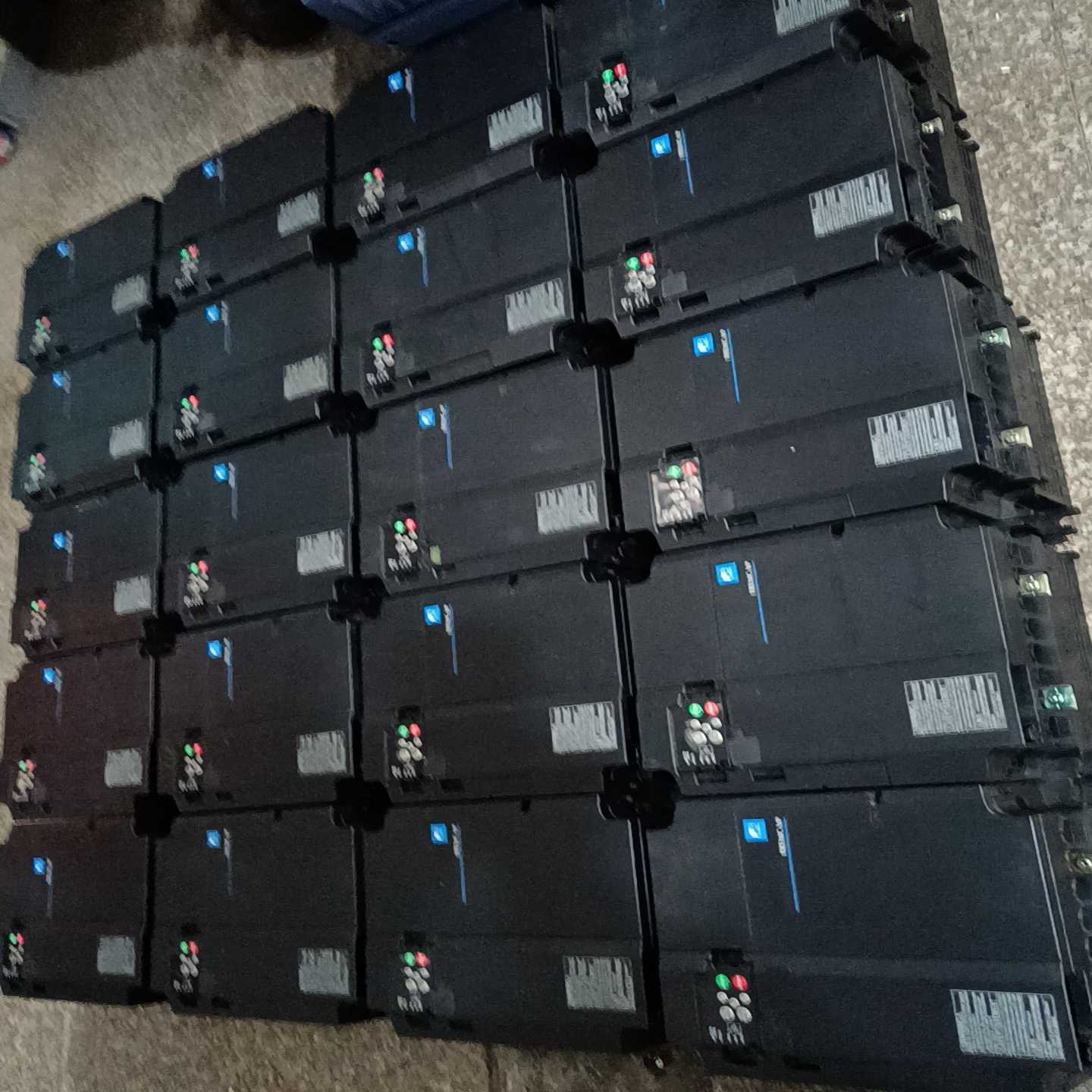 【议价】富士FRN0031F2S-4C15KW功能正常成色如图联适用