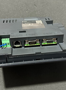 三菱触摸屏GS2107WTBD实物拍摄成色如图