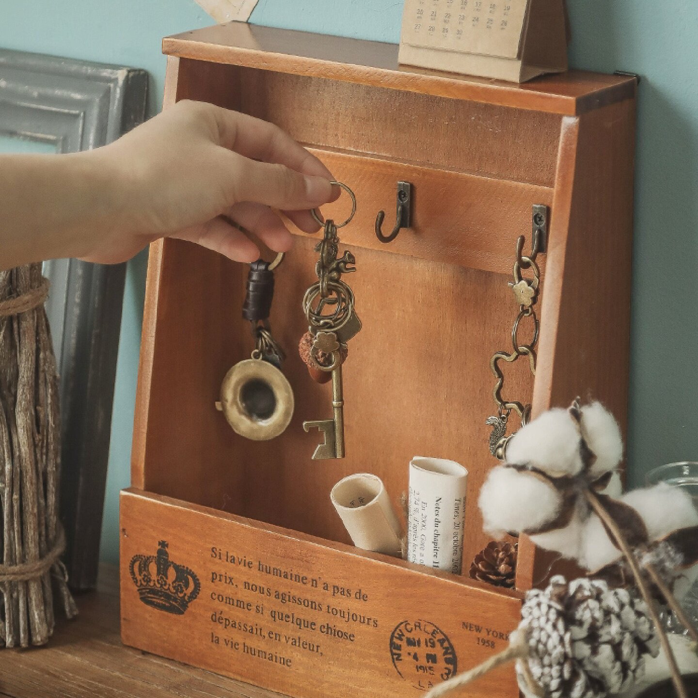 门口进门钥匙摆件桌面木质收纳盒玄关壁挂式挂钩置物架储物木盒子