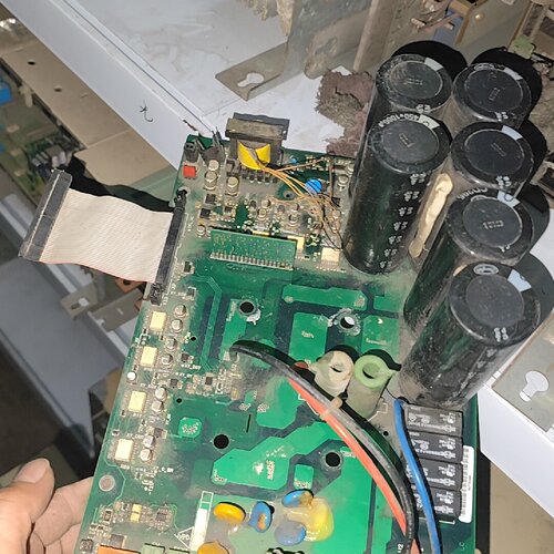 西威变频器驱动板PV333L15400H品功能-询