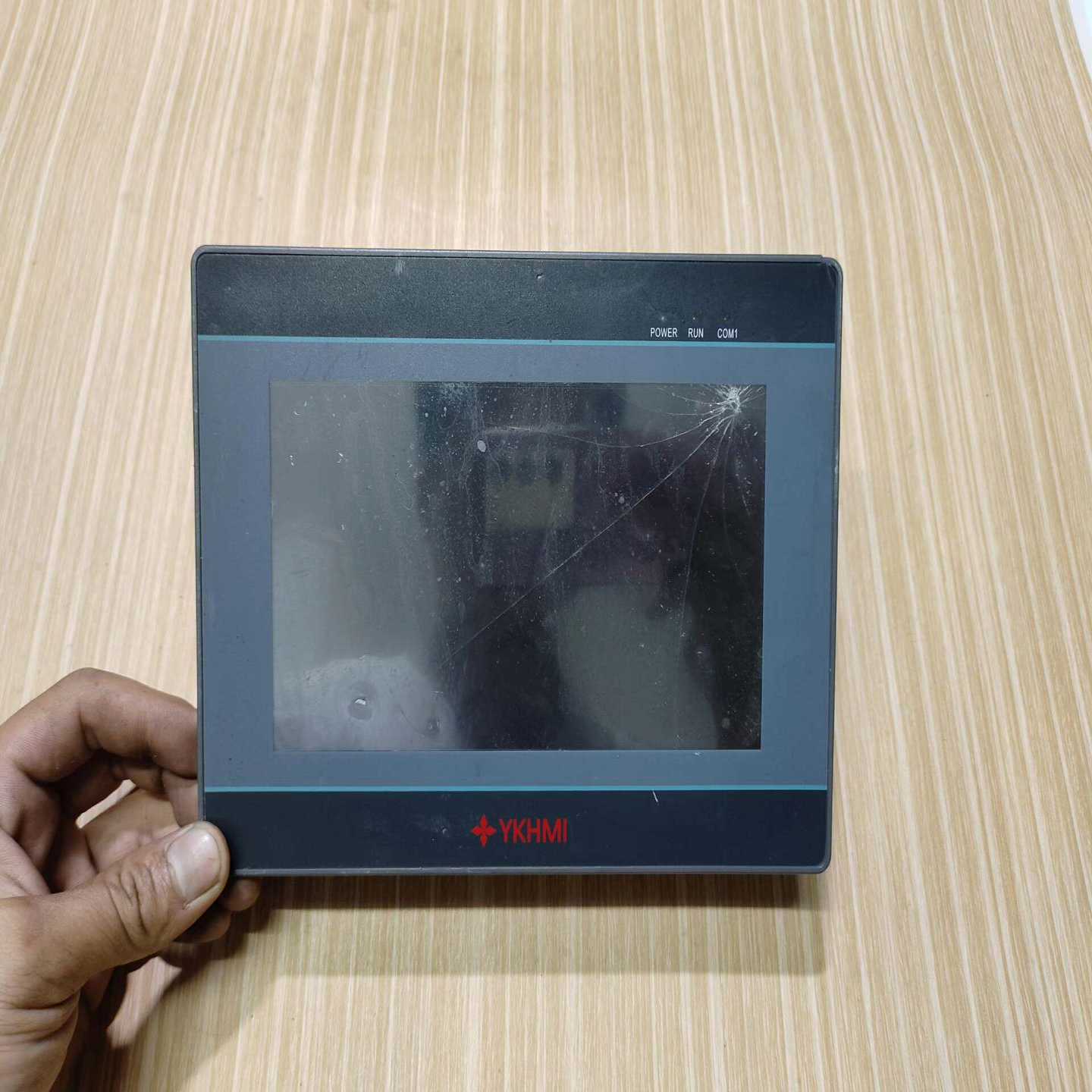 中达优控触摸屏一体机S700A-V5.0，7寸显示屏，黑色外--议价商品