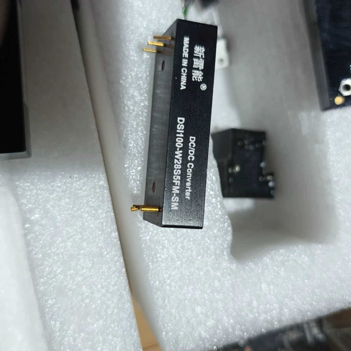 售前询价适用DS100一W28S5FM一SM新雷能模块议价