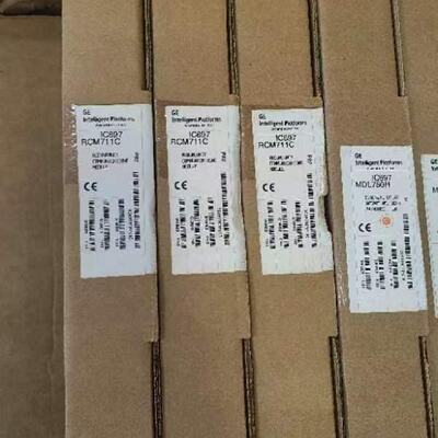 迅IC697RCM711