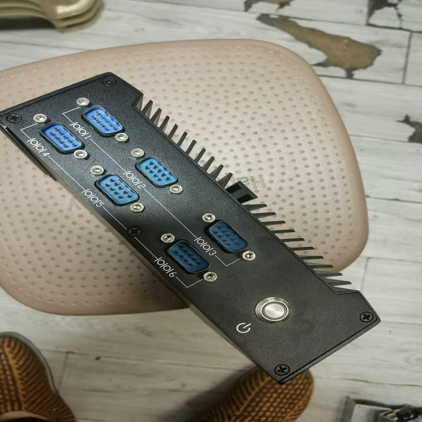 ubuntu小主机工控机功能正常具体配置见图片--议价商品