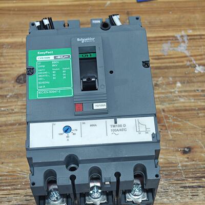 施耐德塑壳断路器CVS100N3P100ATM100D拍前询价