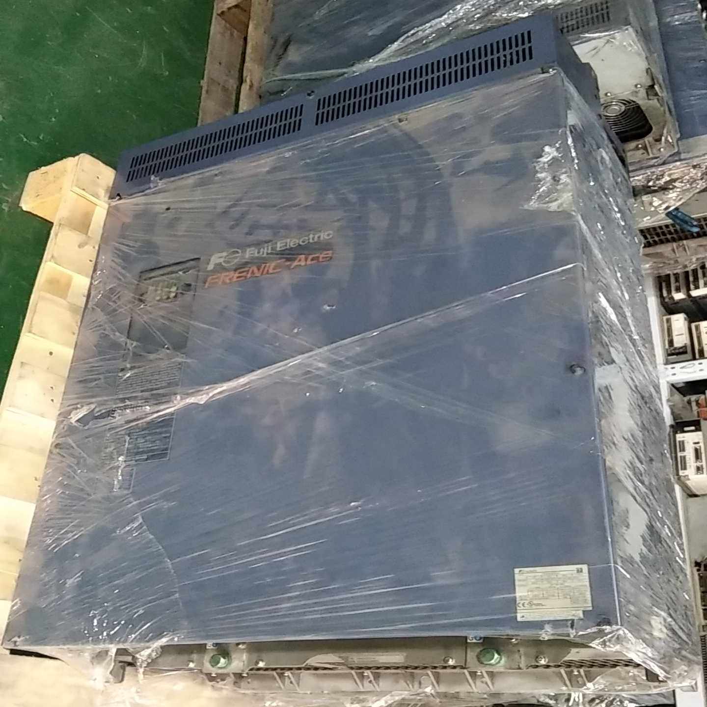 变频器E2S系列FRN0520E2S-4C原装22