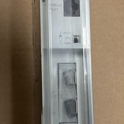 施耐德PLC140NOM25200