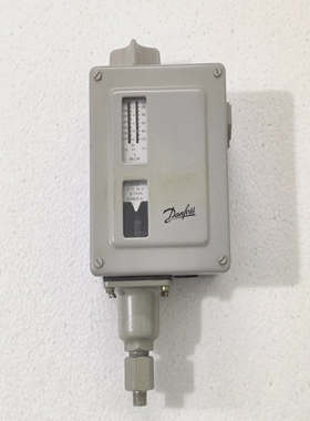 丹佛斯RT116压力开关0.2-1.3巴20-130KPa差速器017A1689