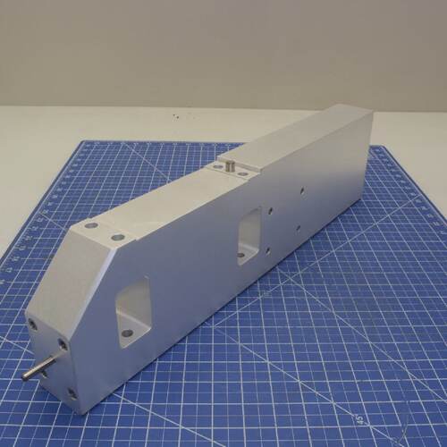 004049831  BRACKET PILLOW BLOCK 12.215L 300MM SI  APPLIED MA