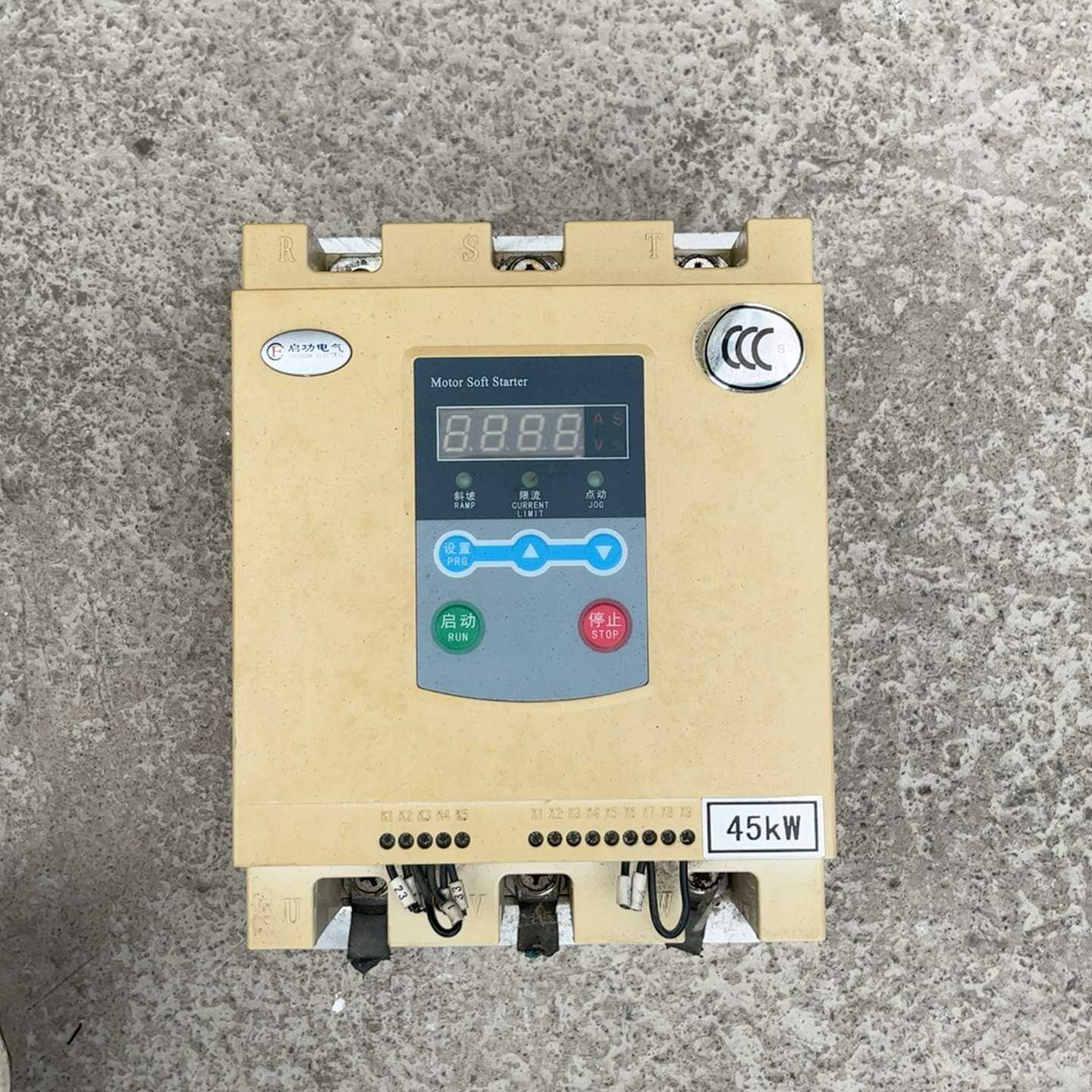 CGR1000/045-3启功电气45KW软启动器实图拍（零零电子）