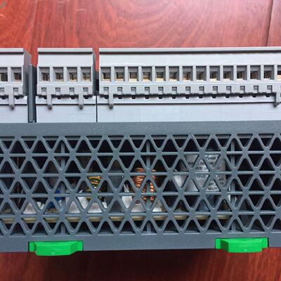 议价施耐德PLC模块TM241CEC24R可程式设计逻辑控制器集成1个以 太