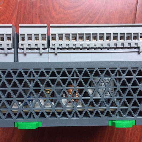 议价施耐德PLC模块200系列TM200C24R全新正品实物拍照公司开店