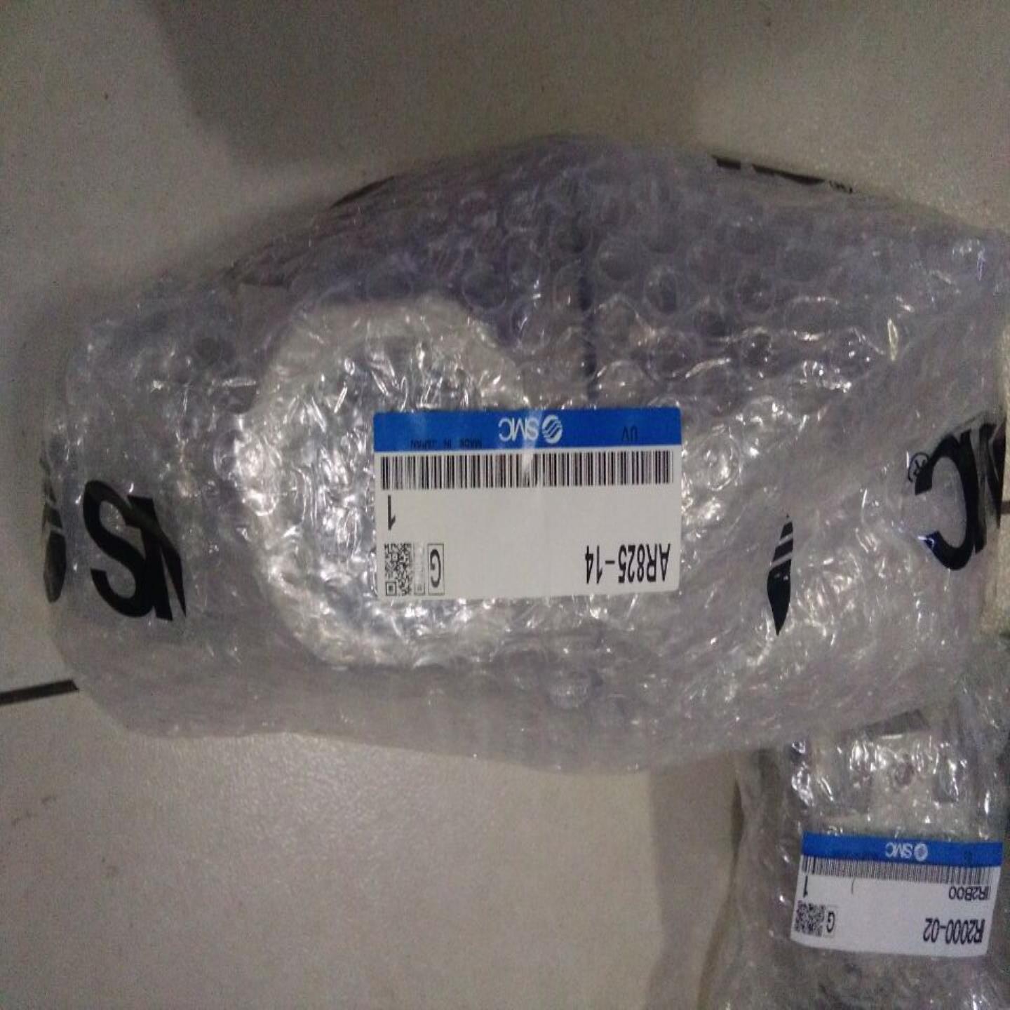 SMC过滤器减压阀AR825-14AW20-02B-2-AIR3020-04IR2000-02