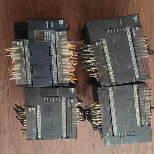 PLC  CP1H-X40DR-A     CP1E-~询价