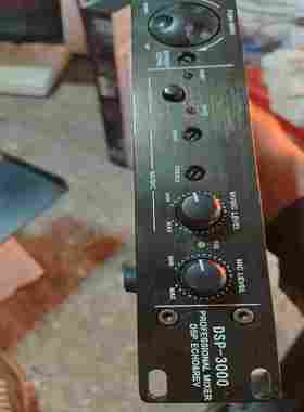咨询-处理一个DSP3000专业效果器，成色一般如图所示，通电正