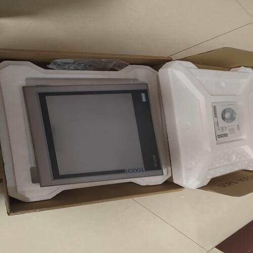 触摸屏，6AV2 124-0MC01-0AX0成色如图~询价