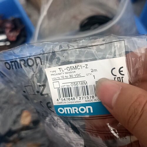 溢价-接近传感器TLQ5MC1Z线长2米电压