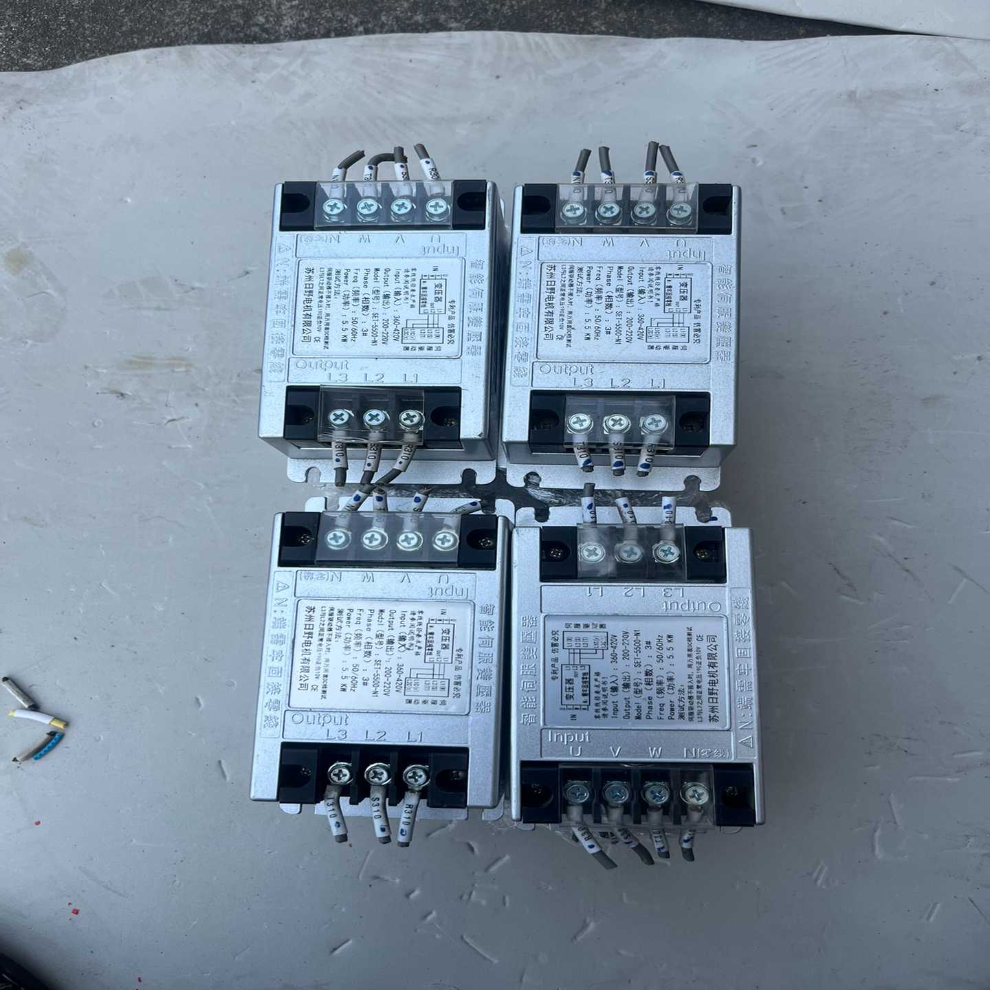 5.5KW智能伺服变压器380V转220V电子伺服变压器SE--议价商品