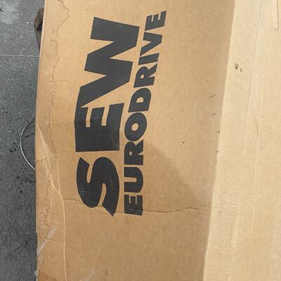 SEW电机DRS160M4FFBE20拍前询价下单