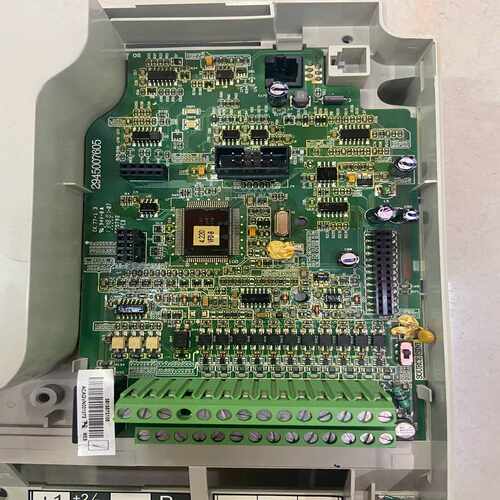 （洋洋设备）台达变频器VFD037B43A主板CPU