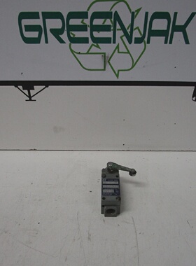 SQUAREDB54B2SERB120240480600VAC限量开关带ARM二手免费送货