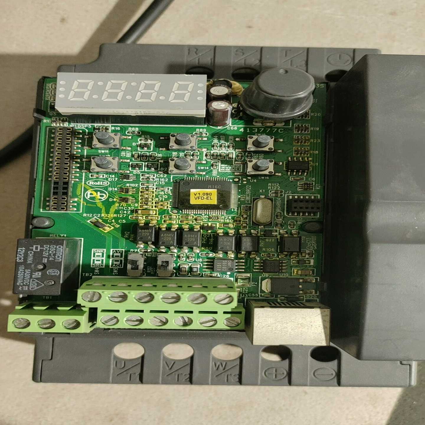 台达vFD022EL21A变频器驱动板功能说好1002.询价