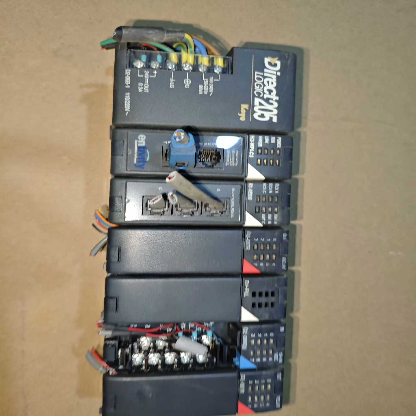 光洋PLC，D2-06B-1和h2-wplc3h2-se