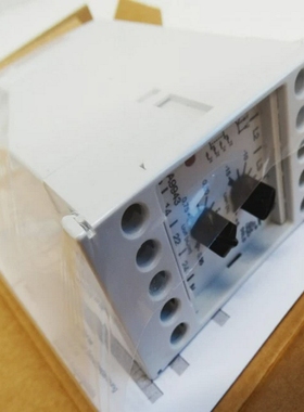 E.DoldAA9943.120019960Unterspannungsrelais3AC50-400Hz-