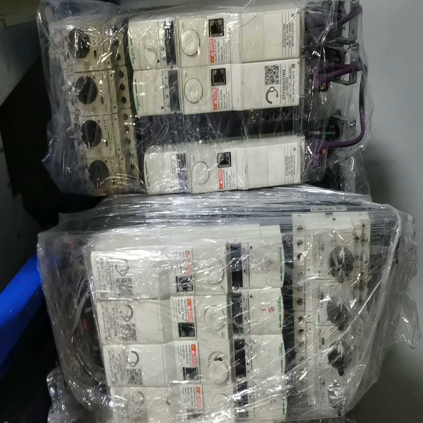 【议价】ATV32H075N4ATV32HU11N4新款适用