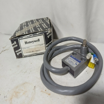 MicroSwitch914CE16-3N1snapactionlimitswitch