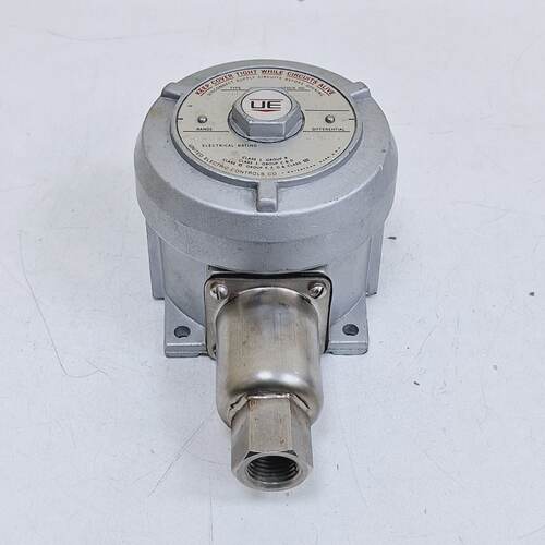 United Electric J110  S144B Pressure Switch 020 PSI