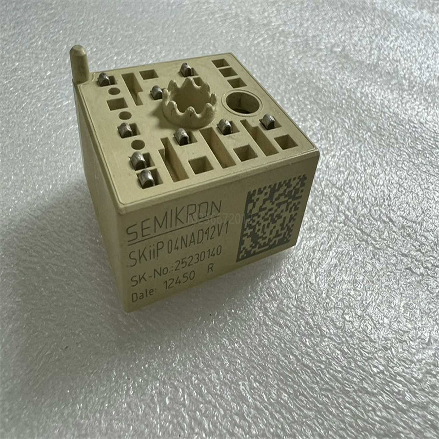 询价~SKIIP04NAD12V1