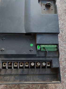 英捷思变频器Y500X0370G337KW45KW功率议价