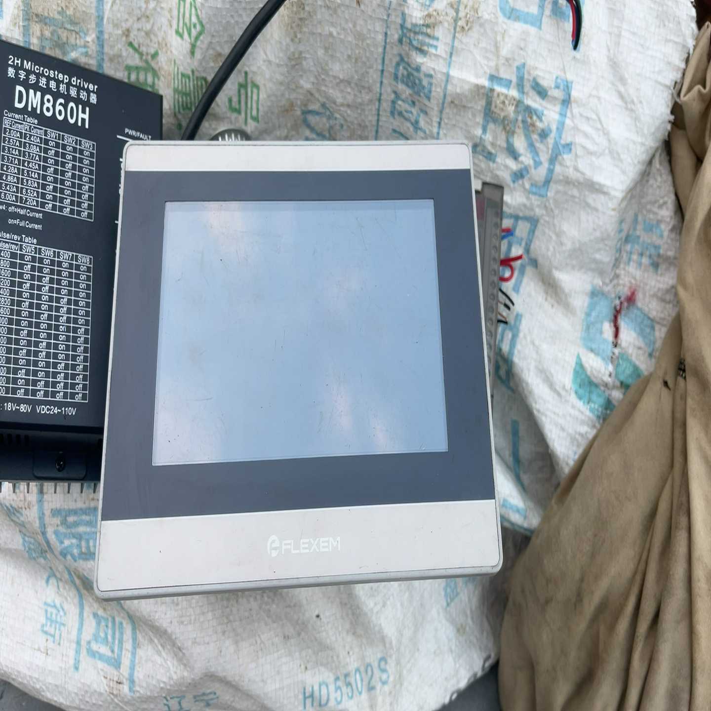 繁易触摸屏，型号FE6070WE，带网口，成色如图，的联询价