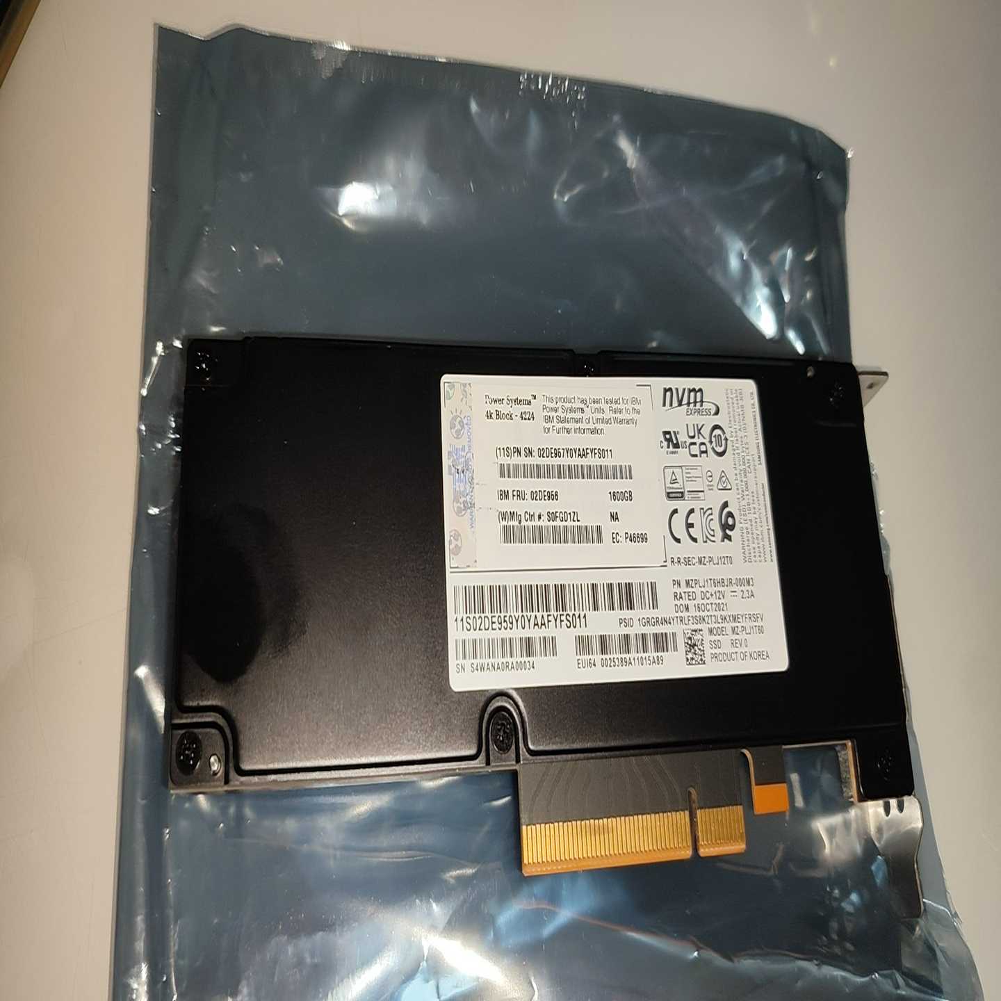 出20张PM1735HHHL卡式插卡IBMNVM--议价商品