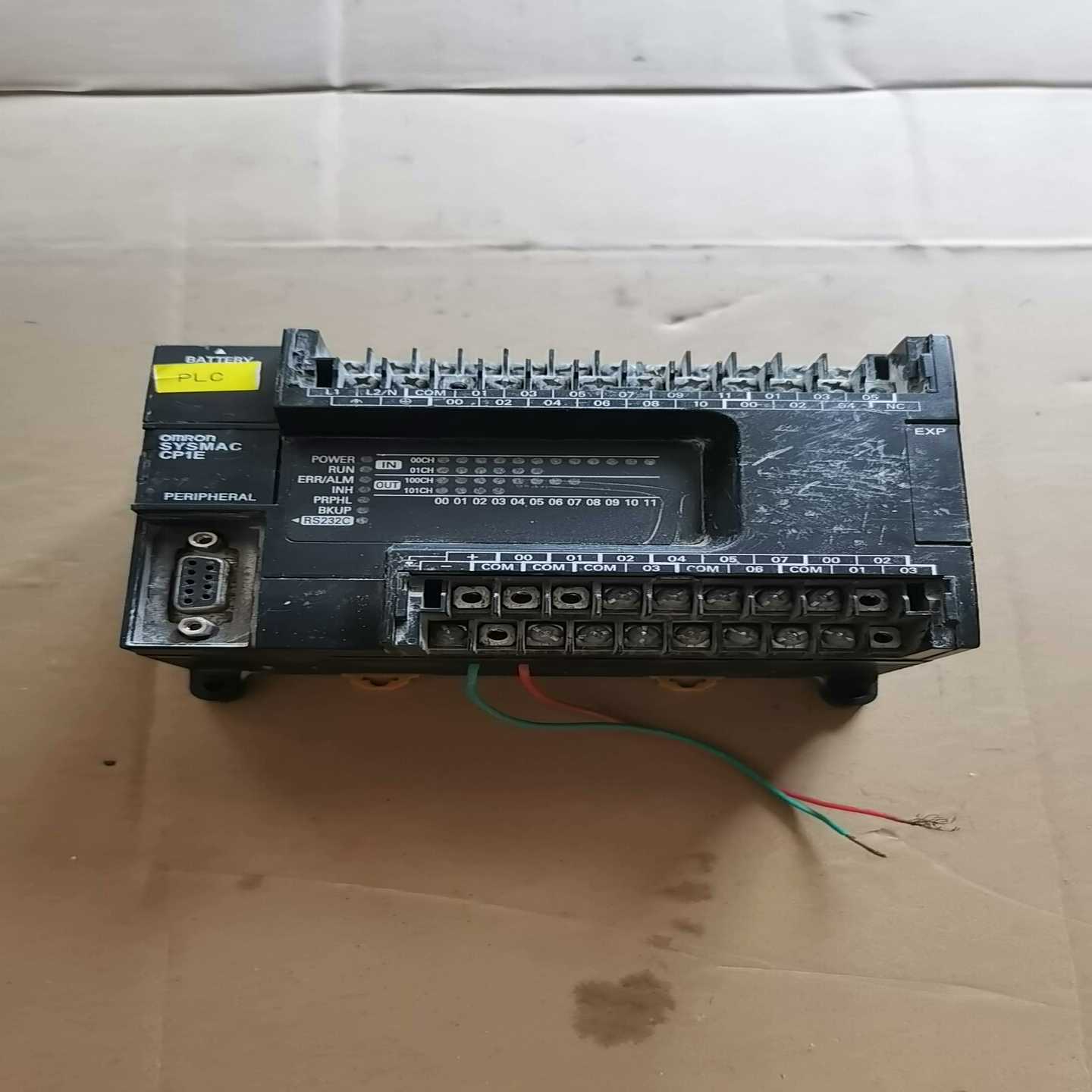 议价CP1E-N30SDR-A继电器板子接出来两根线包上电显