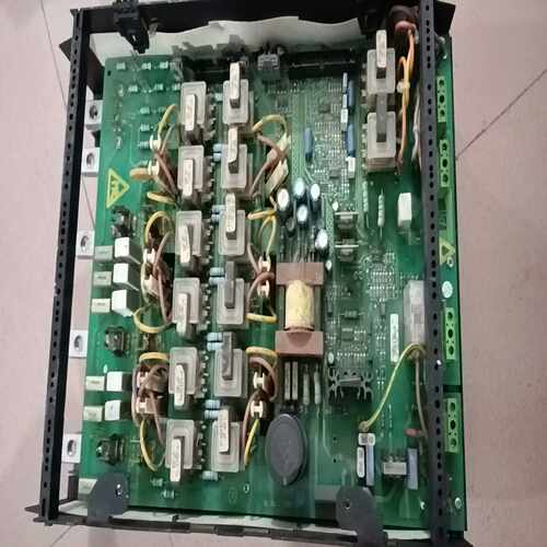 （霸霸电子）单相电流继电器 K8DT-AS1TD