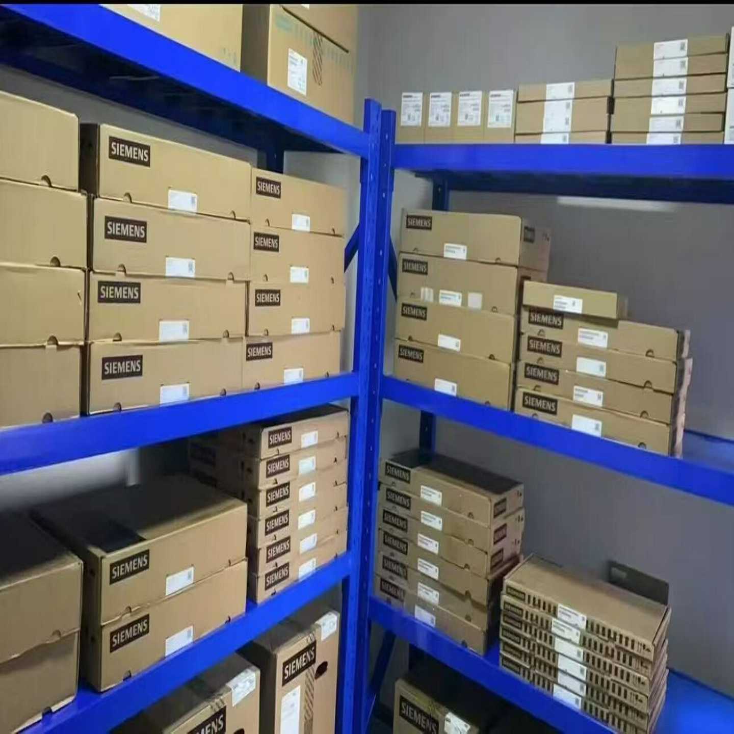 询价全新原装6SN1123-1AB00-0BA1西门子2X25A