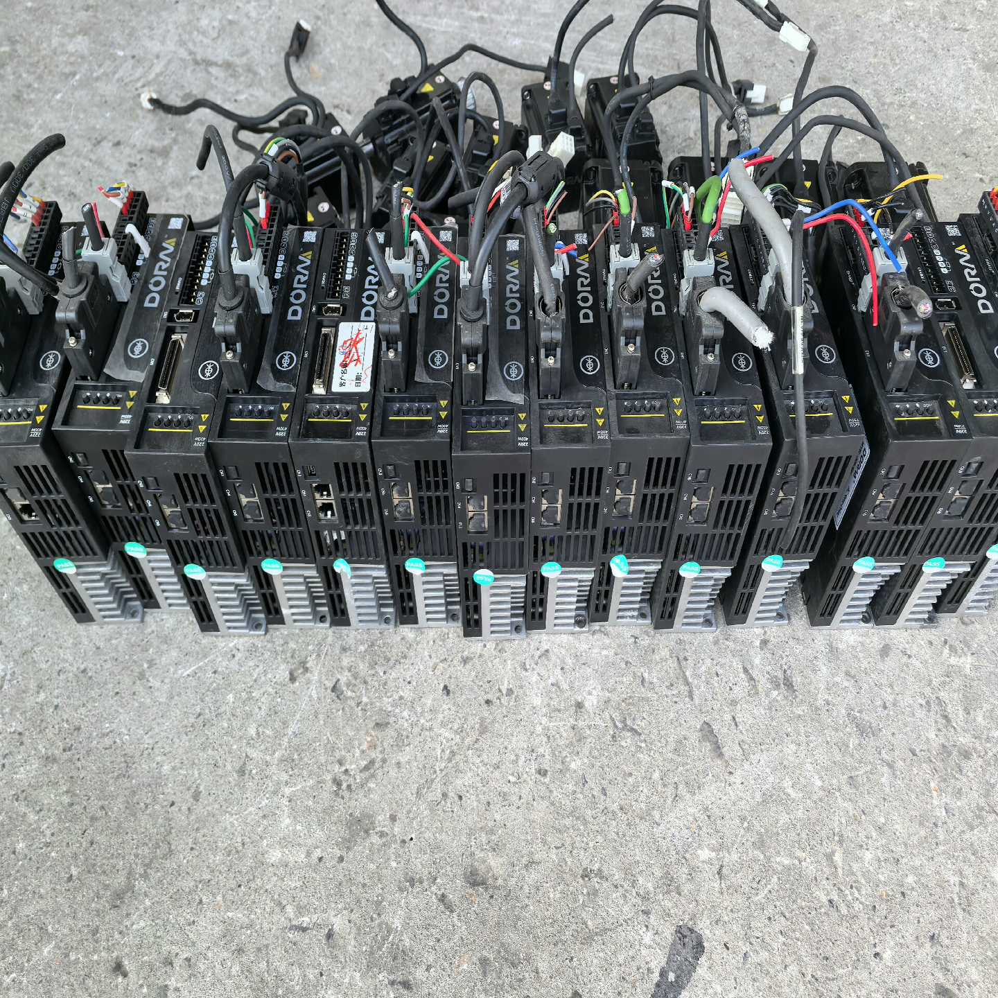 议价2服驱动器2-08M1M-08