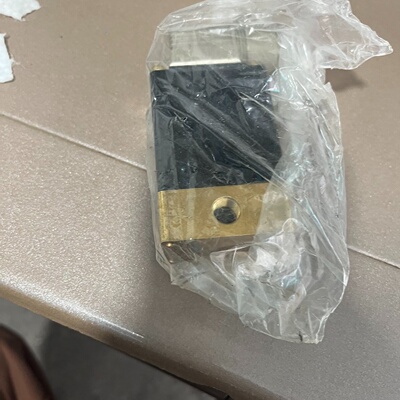 1089042814阿特拉斯空压机加载卸载电磁阀Burker议价