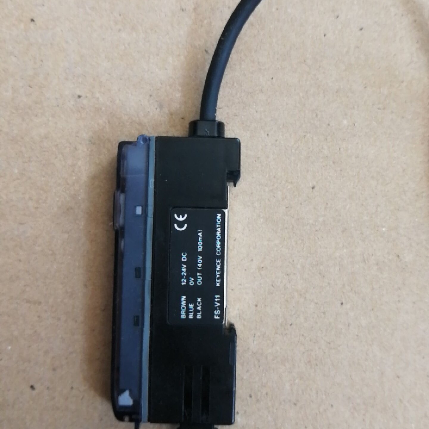 【询价】KEYENCE基恩士光纤放大器，FS-V11。