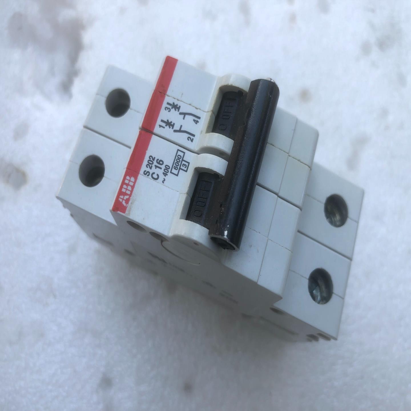 新款德国产 ABB空气开关断路器 陶瓷外壳 2P16A 罕见；议价