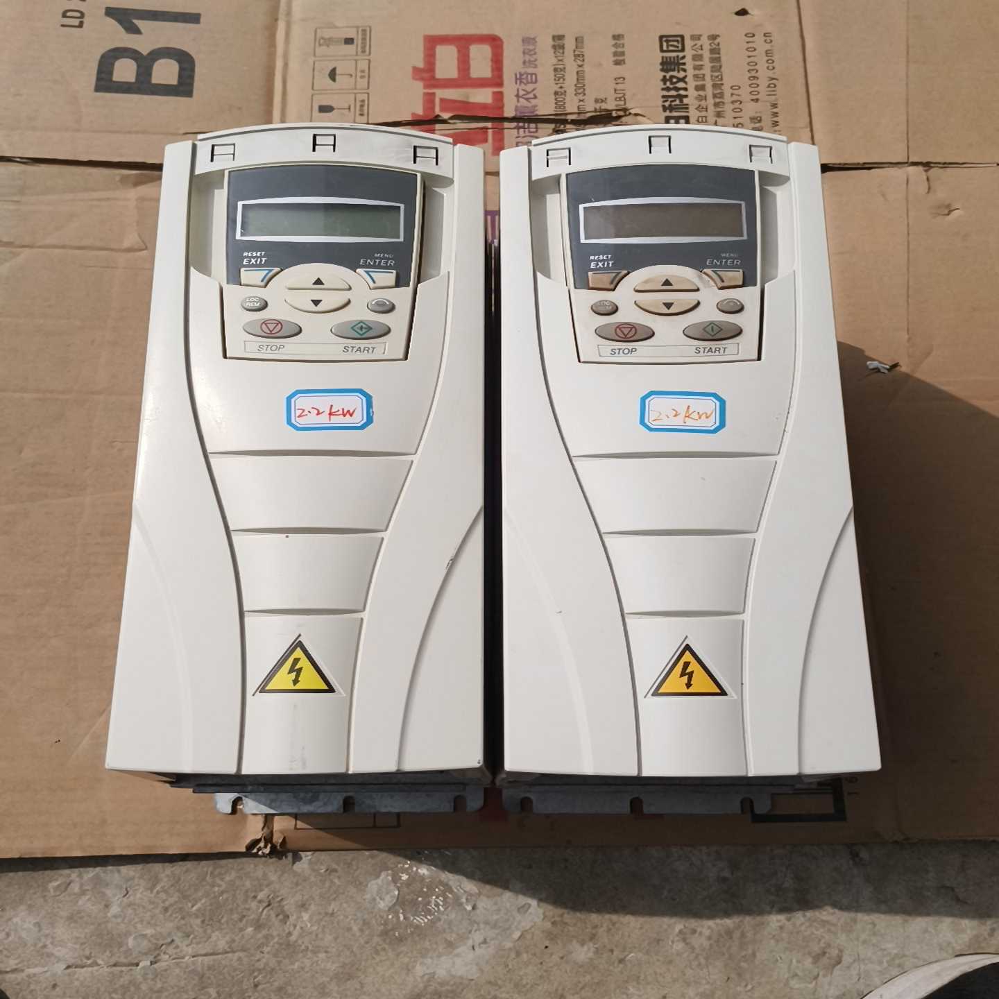 咨询-ABB变频器ACS510-01-05A6-4，2.2KW，3