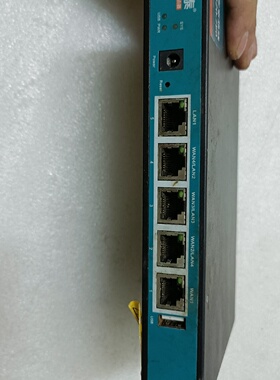 询价-UTT艾泰进取518G千兆正常使用带电源圆通快